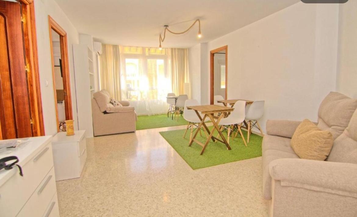 Guest House Mota Malaga Exterior photo
