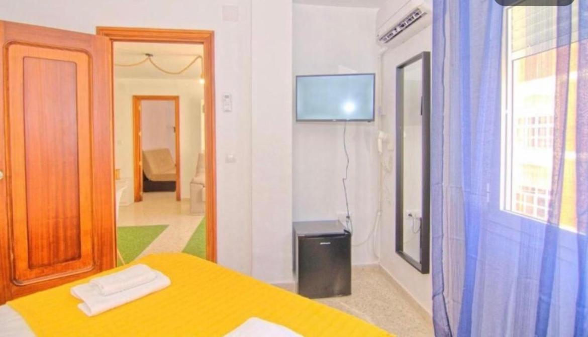 Guest House Mota Malaga Exterior photo