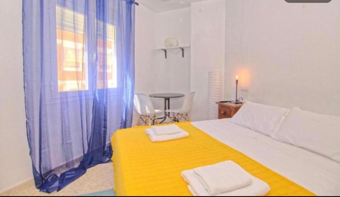 Guest House Mota Malaga Exterior photo